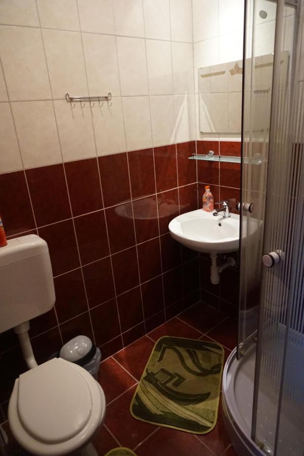 Vadrozsa Vendeghaz-Apartman Demjén Εξωτερικό φωτογραφία