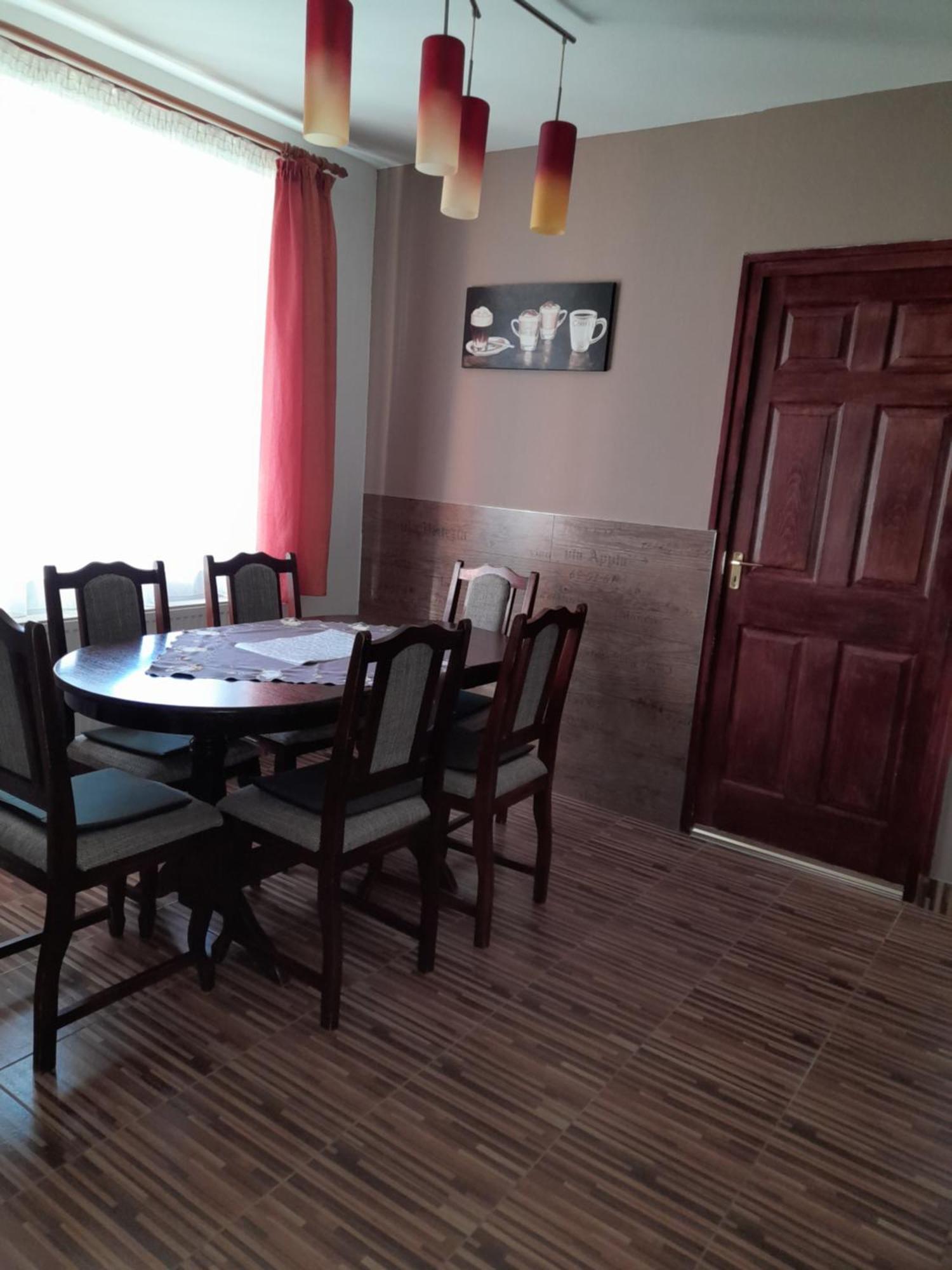 Vadrozsa Vendeghaz-Apartman Demjén Εξωτερικό φωτογραφία
