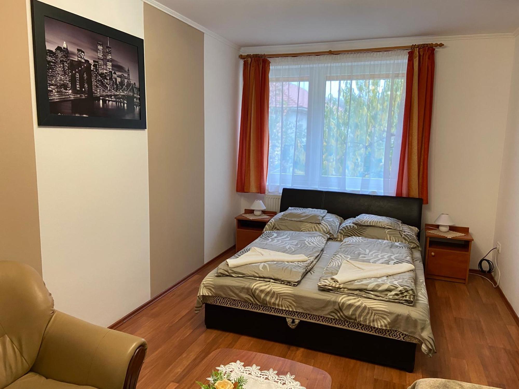 Vadrozsa Vendeghaz-Apartman Demjén Εξωτερικό φωτογραφία