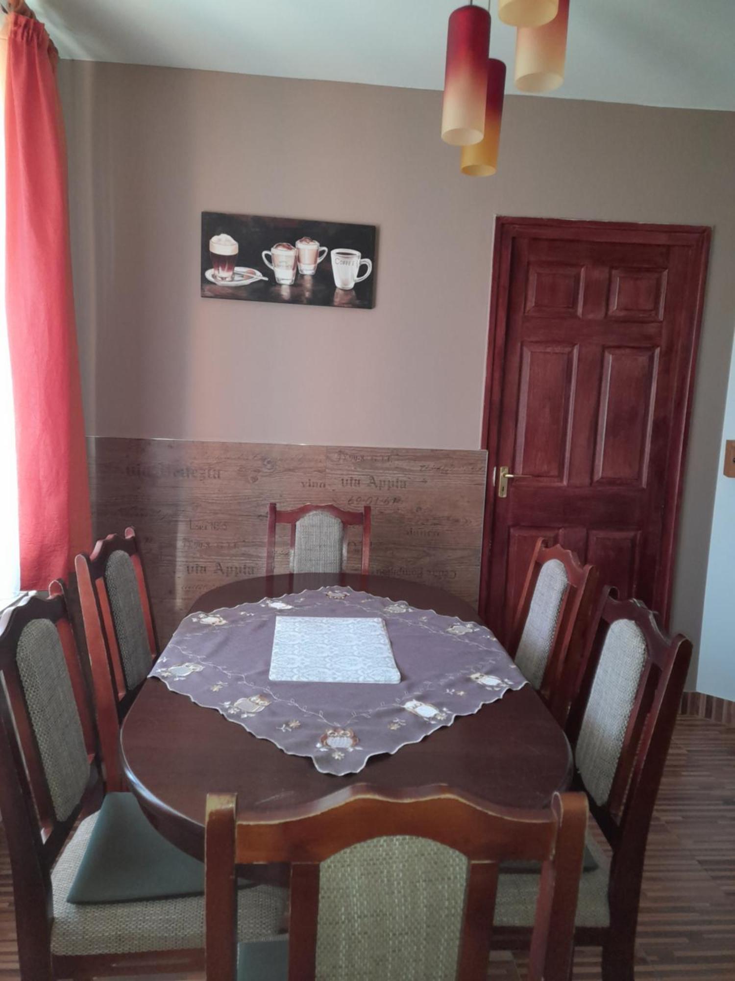 Vadrozsa Vendeghaz-Apartman Demjén Εξωτερικό φωτογραφία
