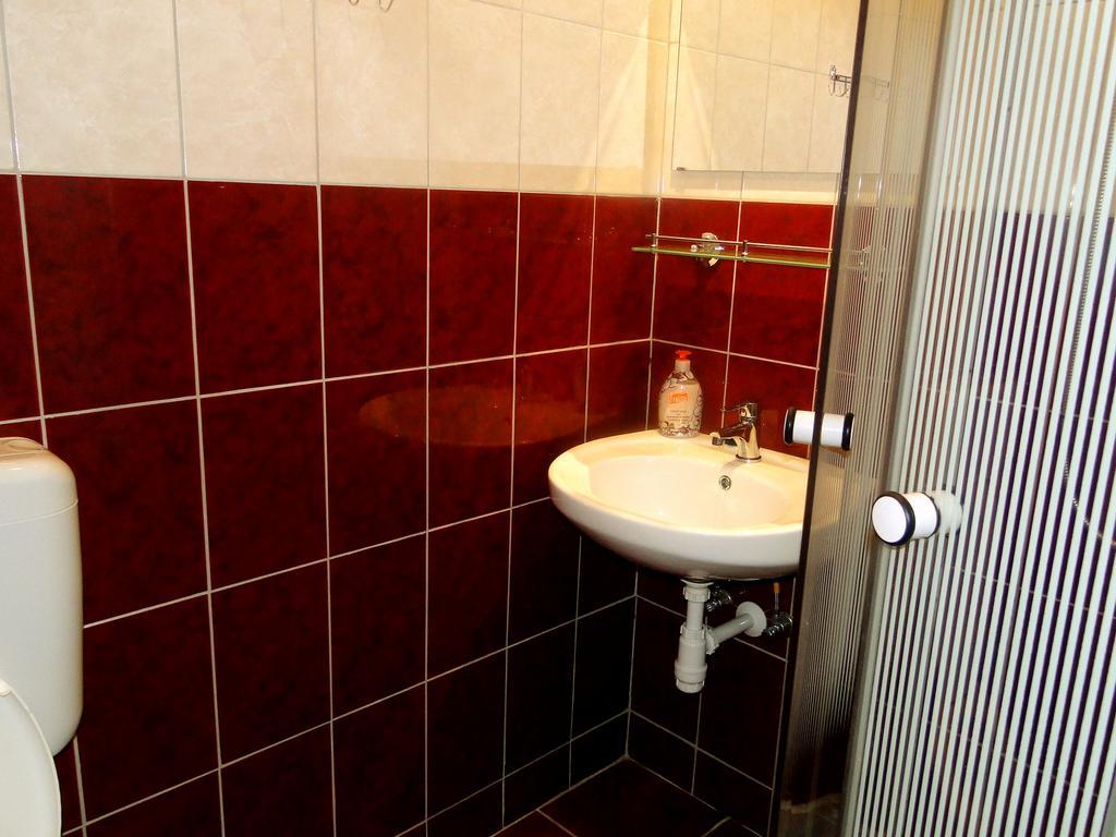 Vadrozsa Vendeghaz-Apartman Demjén Εξωτερικό φωτογραφία